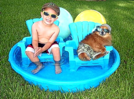 2 Bros Chillin' in the Pool